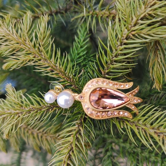 Oscar de la Renta Crystal Earrings (for pierced ears) Made in USA - Picture 15 of 16